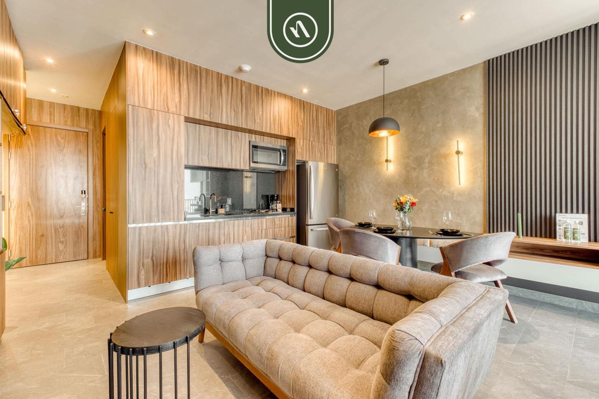 Apartment Luxury - Pool - Revolution Monument View